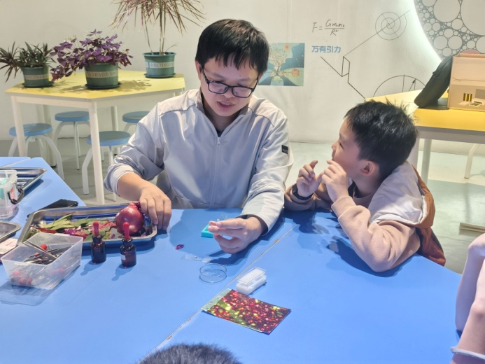 研学工作坊：一叶一枯荣