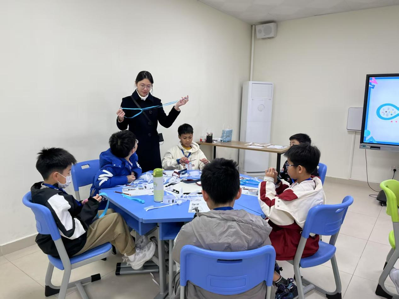 探秘莫比乌斯环