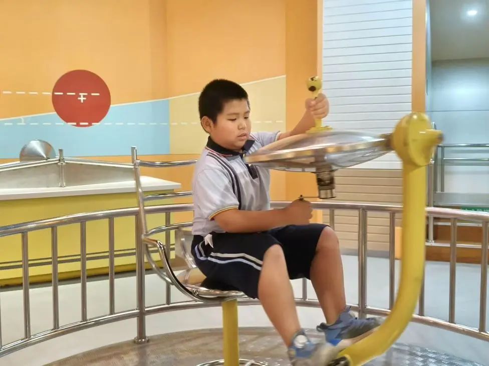 “陀螺仪”体验