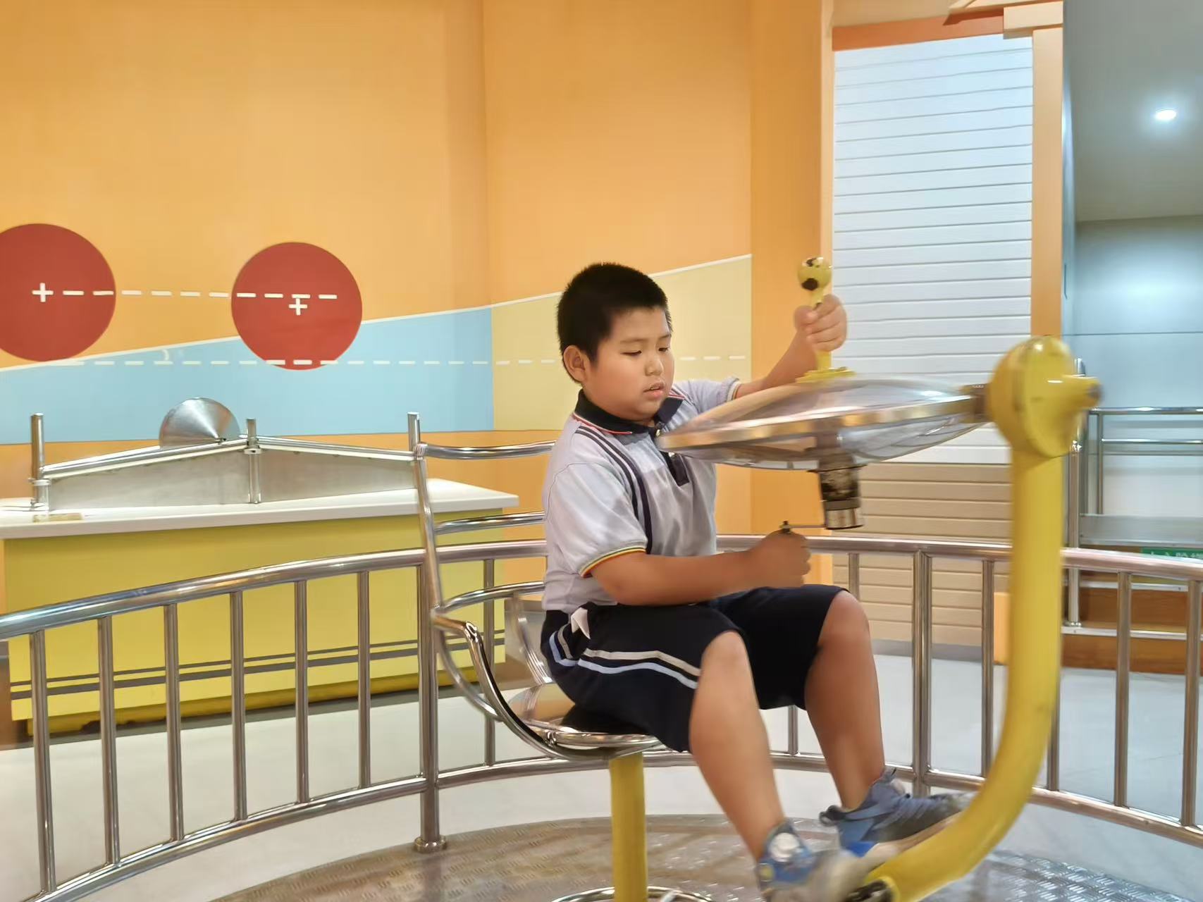 “陀螺仪”体验